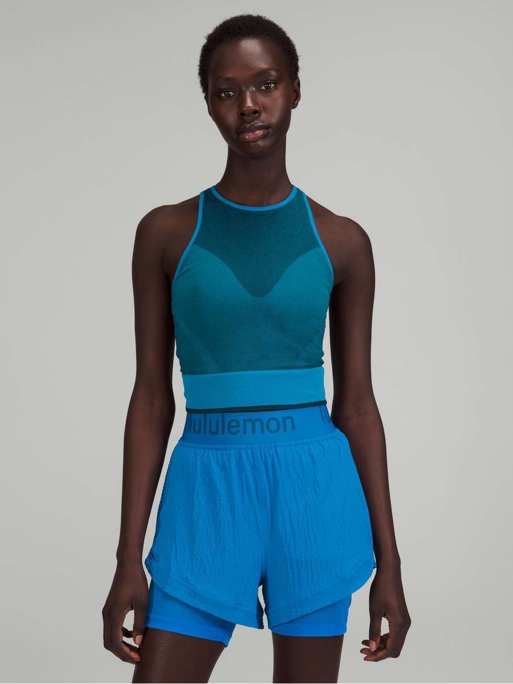 236. Lululemon Seamless Mesh Supportive Training Tank Top Poolside blue 8